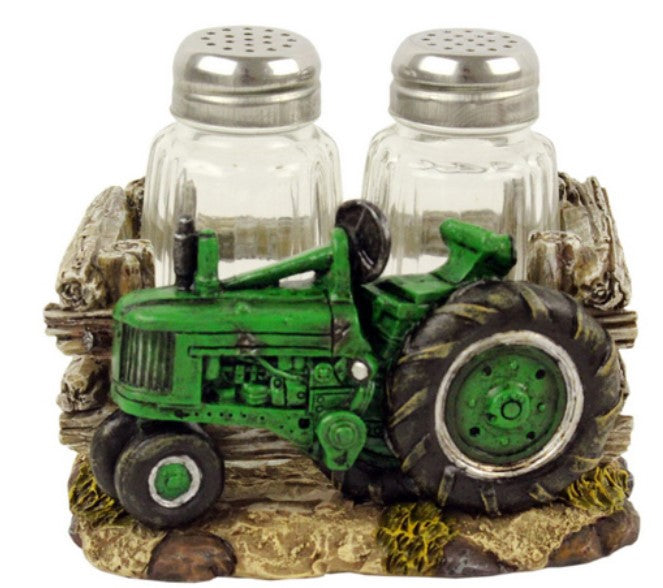 Salt & Pepper Set - Tractor
